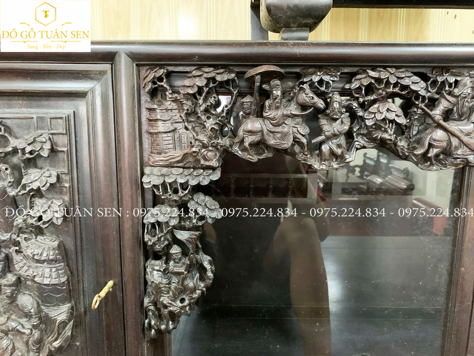 Hình ảnh chi tiết tủ chè gỗ gụ